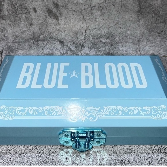 ⭐️ Jeffree ⭐️Star ⭐️ Blue Blood Palette - Picture 9 of 15